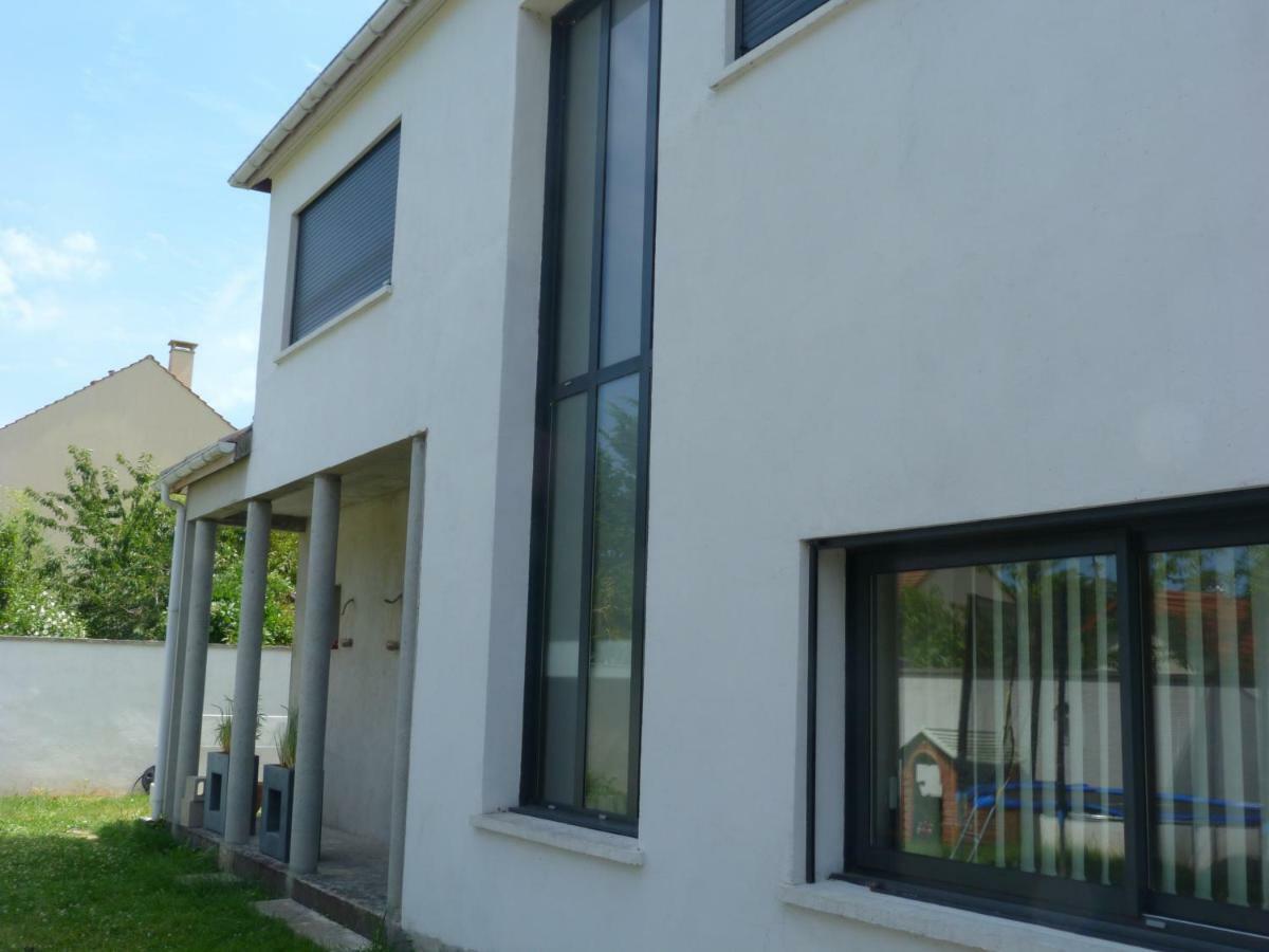 Apartamento Holidays In Paris Loft Design & Atypique Avec Jardin Massy  Exterior foto