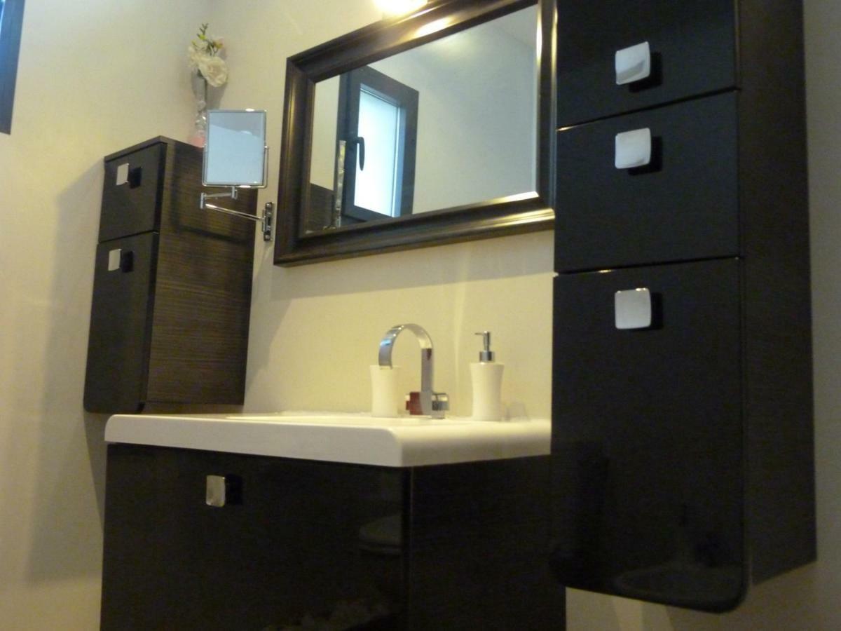 Apartamento Holidays In Paris Loft Design & Atypique Avec Jardin Massy  Exterior foto